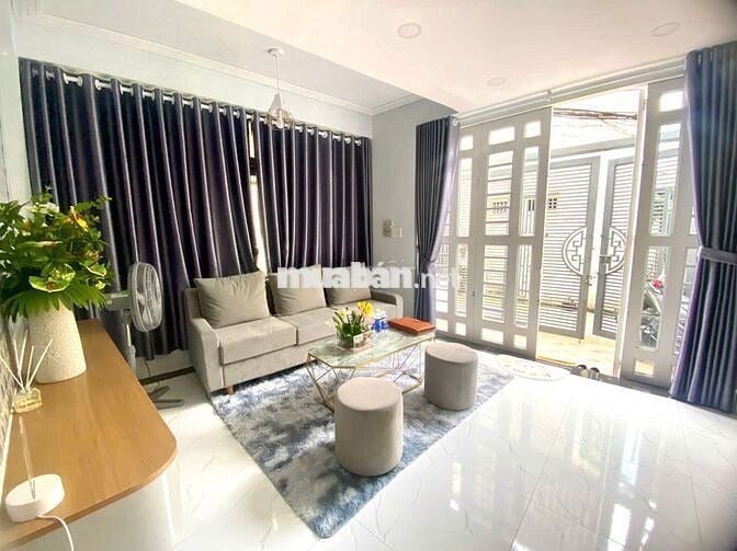 NHÀ ĐẸP LẠC LONG QUÂN- P.10- TÂN BÌNH- 3 TẦNG NGANG 4,2M- HẺM THÔNG