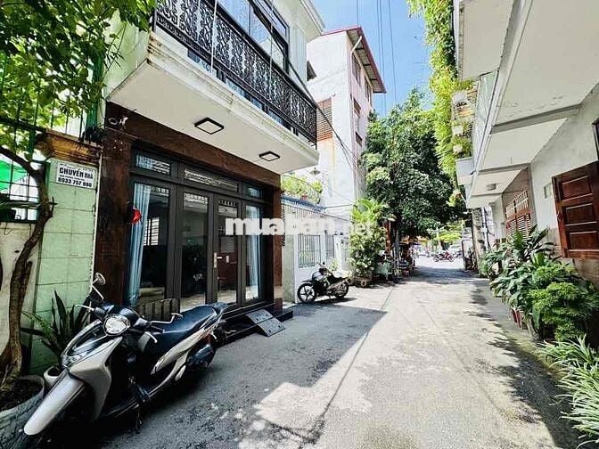 190 Nguyễn Gia Trí - 43m2 -Sát mặt tiền NGT