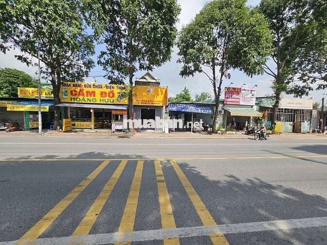 Nhà mặt tiền 411m ngang 9,5m mặt tiền Hai Bà Trưng gần BigC Go Dĩ An