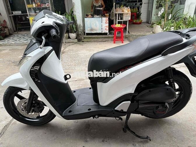 SH 150 ABS 2018 lên from Ý máy zin êm chỉ 52tr5