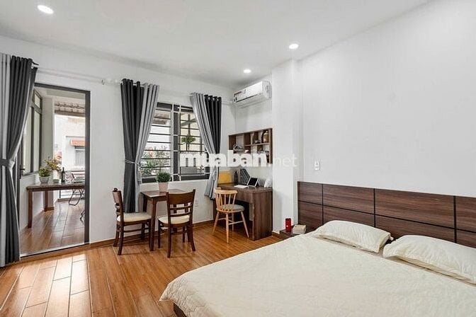 Cho Thuê Căn Hộ Balcony/Sân Vườn, Full Nội Thất, Gần Ngã Tư Hàng Xanh