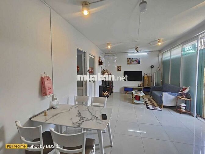 Chung cư mặt tiền đ18 HBC 64,9m 1ty7 TL