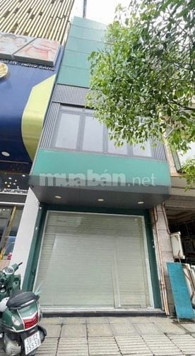 CHO THUÊ NHÀ MẶT TIỀN SÁT BÊN BỆNH VIỆN CHỢ RẪY 3 LẦU GIÁ 32 TRIỆU