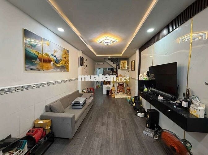 Nhà đẹp full nội thất y hình giá rẻ