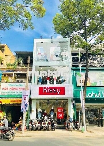MẶT TIỀN NGUYỄN TRÃI SIÊU ĐẸP CHO CÁC SHOWROOM, SHOP, NAIL, SPA ...