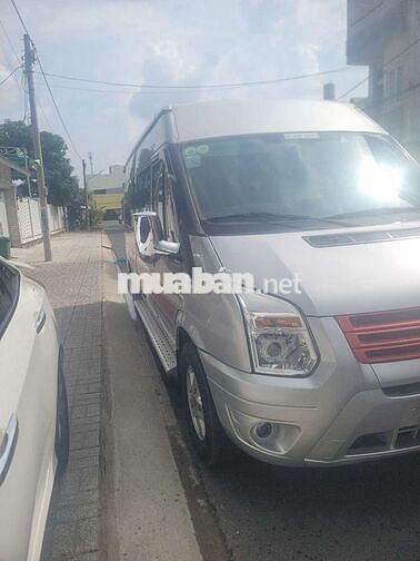 Ford transit 2015 sieu dep, ghế hơi, bi gầm pha...