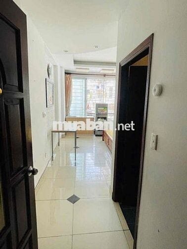 Căn hộ full nt tại Nguyễn Kiệm