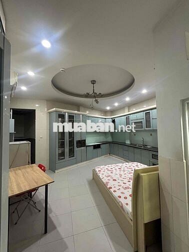 Căn hộ full nội thất tại Phan Xích Long