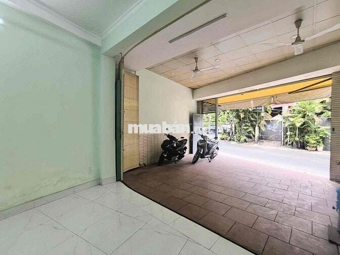 bán nhà mặt tiền  7 tỷ 5 có nguồn thu 20tr/tháng - gần bệnh viện 175