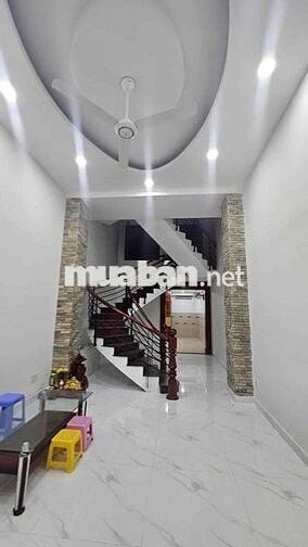 Cho thuê nhà HXH 51/4 Thành Thái Q10, 4x17m, Trệt 2 lầu ST, 27 triệu