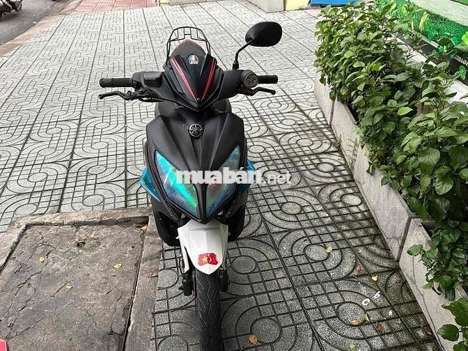 Nouvo 4 đen mờ đẹp, máy êm, cảng givi, đèn trợ sán