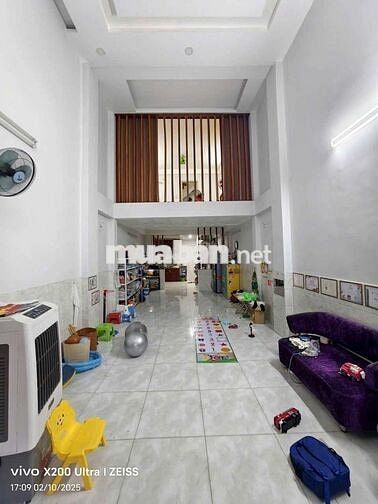 Nhà đường BÌNH LONG [4x16, lững, 2 lầu, 4pn, 4toilet] 12tr/tháng