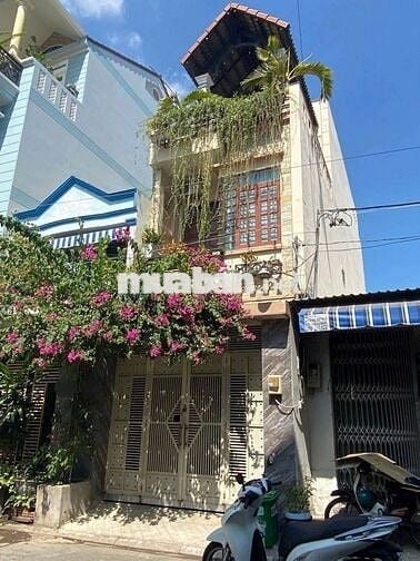 Nhà cho thuê Lê Văn Quới, BT (3PN 4WC) hẻm 8m xe hơi vô nhà, vô ở ngay