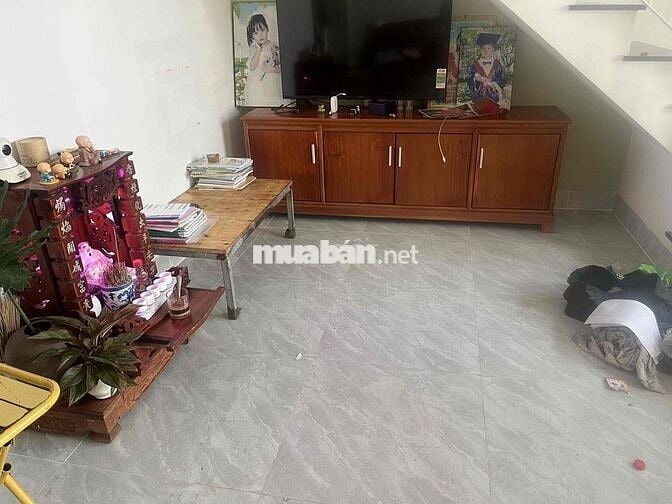 Bán Nhà HXH Lê Văn Khương , 2 tầng  chie hơn 2 tỷ