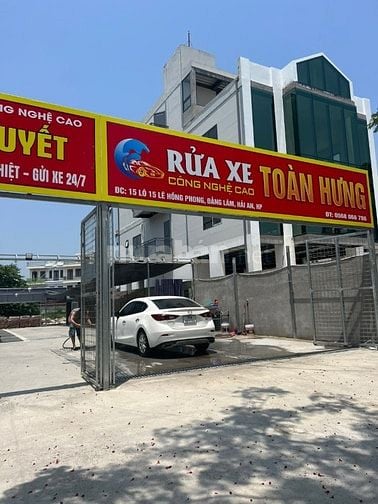 Rửa xe Toàn Hưng -  Tuyển 02 nam thợ phụ rửa xe tại số 15 Lê Hồng Phon