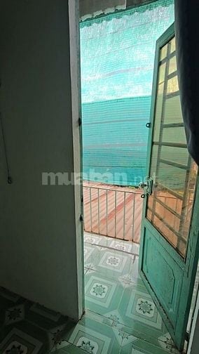 Cho thuê phòng trọ riêng biệt, có gác, ban công