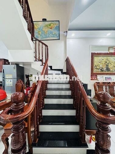 Nhà 3 Tầng, đường Trường Chinh,Tân Phú,dt 4x17m, giá 6,xTỷ
