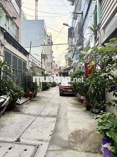 NHÀ ĐẸP 46M² – 2 TẦNG – HẺM XE HƠI – SÁT LANDMARK 81 – CHỈ 6.35T
