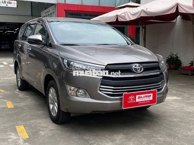 Innova 2019 2.0E Đồng Ánh Kim - 61,000Km