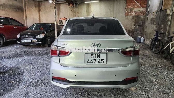 Hyundai i10 2018 Sedan 1.2 MT - 105000 km