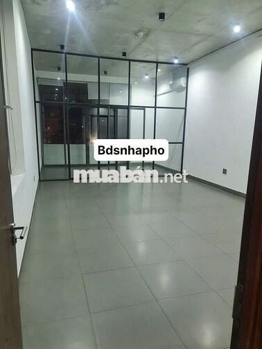 🍁Cho thuê nhà 4 tầng mặt tiền Hàm Nghi, Vị trí đẹp