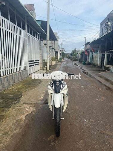 cần bán xe sirius dàn áo sạch sẽ máy cục bốc