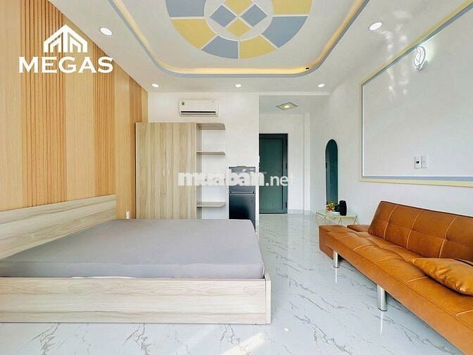 STUDIO - FULL NỘI THẤT - BAN CÔNG MỚI XÂY NGAY CHỢ CẦU - QUANG TRUNG