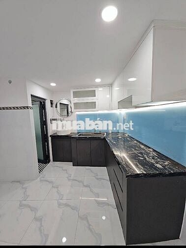 Bán nhà 3 TẦNG - 25M2 - TRẦN VĂN QUANG hơn 2 tỷ