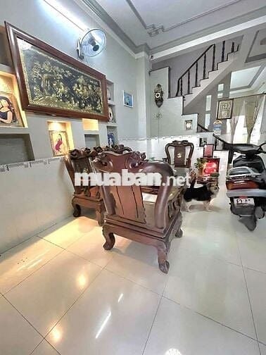 GẤP HÀNG HIẾM - 3 TẦNG - HXH - BTCT
GẦN AEON MALL TÂN PHÚ - 60M²