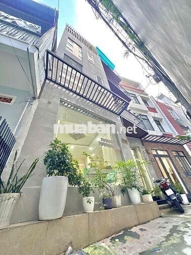 NHÀ NGON MỚI RA LÒ CÁCH MT NGUYỄN VĂN TRỖI CHỈ 10M- CÁCH Q1,3 CHỈ 5'