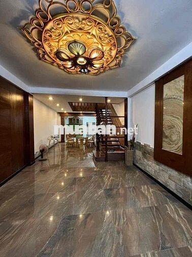NNC 1 trệt 2 lầu gồm 3pn 5wc hẻm ô tô ngay đường bạch đằng