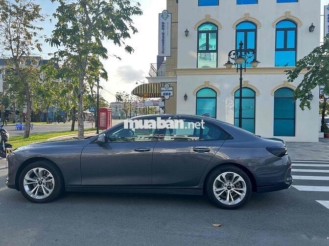 VinFast Lux A2.0 2022 A2.0 Tiêu chuẩn - 32000 km