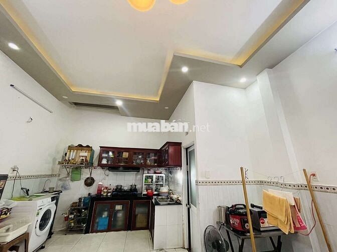 Bán Nhà 2 Tầng HXH Đ.Số 8 Linh Xuân DT 70m 5 ×13.5 . 3PN Sổ Hoàn Công
