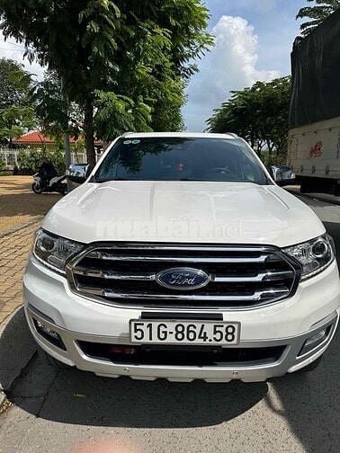 Ford Everest 2018 Titanium 2.0L 4x4 AT - 32000 km