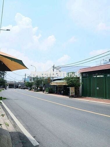 CHỈ 4,5 TỶ - NHÀ NGAY THỚI TAM THÔN, ẤP NAM THỚI SÁT THỊ TRẤN HÓC MÔN