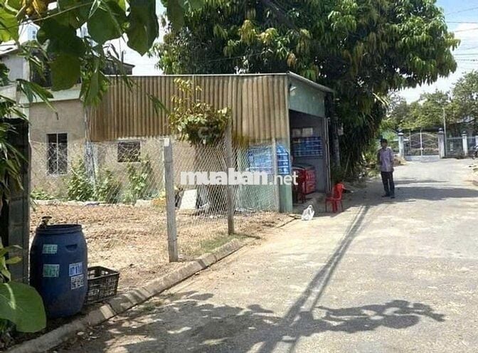 di chuyển công tác nên cần bán lô đất