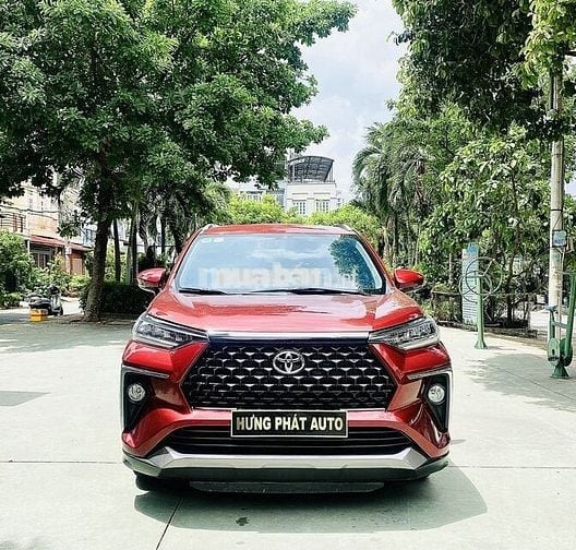 Toyota Veloz Cross 2022 CVT - 1 chủ - BD full hãng