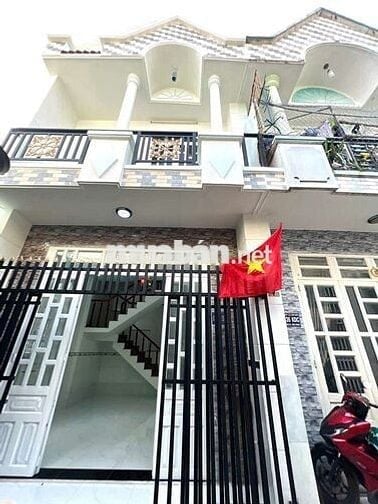 Bán nhà lầu bình chuẩn 17 Đt 90m sàn giá 1ty050tr