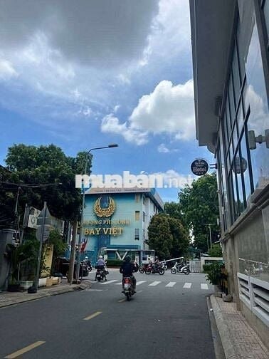 BÁN LÔ ĐẤT NGAY SÂN BAY TSN - 176M2 (4.95X36) GPXD 8 TẦNG - GIÁ 25 TỶ