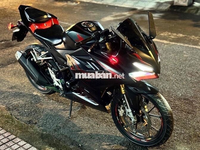 Bán CBR150R ABS BSSG chính chủ