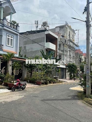 cần bán lô góc tại khu dân cư phú thịnh . phường long hưng đồng nai