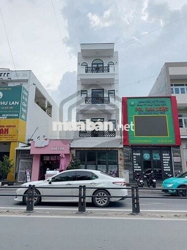 CHO THUÊ NHÀ 3 LẦU - MẶT TIỀN TRẦN HOÀNG NA, CẦN THƠ - CÓ THANG MÁY