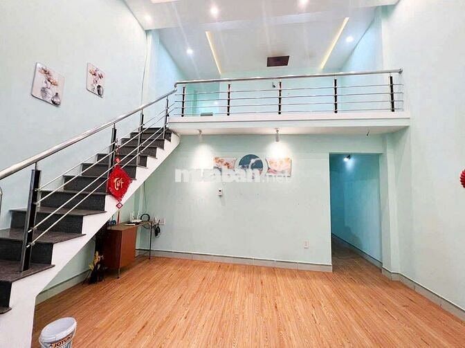 BÁN NHÀ KIỆT CÁCH MẠNG THÁNG 8