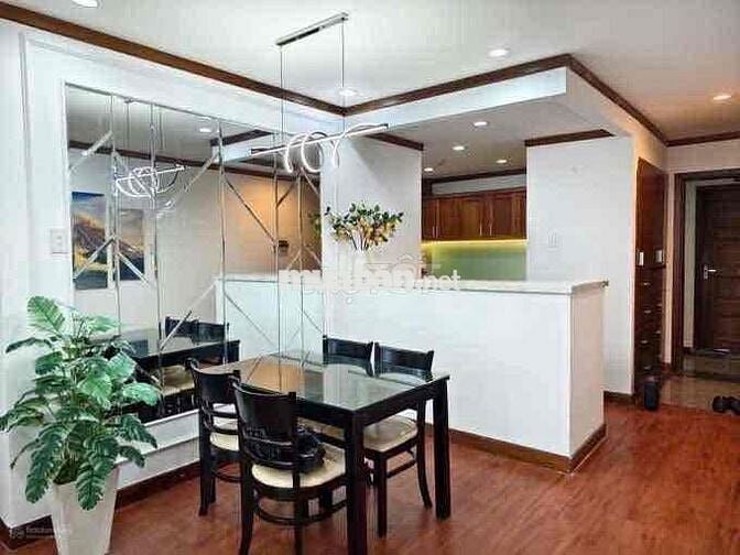 cần Bán căn Góc 117mv 3 ngủ nội thất đầy đủ