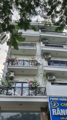 Bán nhà mặt phố Kim Ngưu, DT 40 m2, 5 tầng, ở & KD luôn