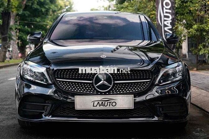 Mercedes C300 AMG 2019