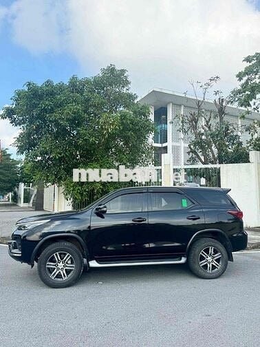 Toyota Fortuner 2022 2.4L 4x2 MT 30/5 số chính chu