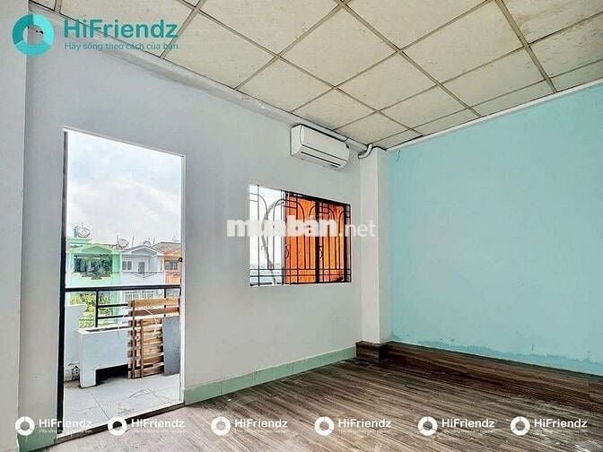 STUDIO BAN CÔNG MẶT TIỀN TẠ QUANG BỬU Q8_MỚI XÂY 100%