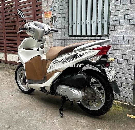 Vision 2014 đẹp, máy êm thì thầm bao vọt