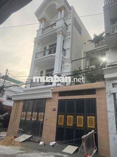 nhà hẻm oto 8m , 5 *20 , 5 phòng ngủ 6 nhà vệ sinh